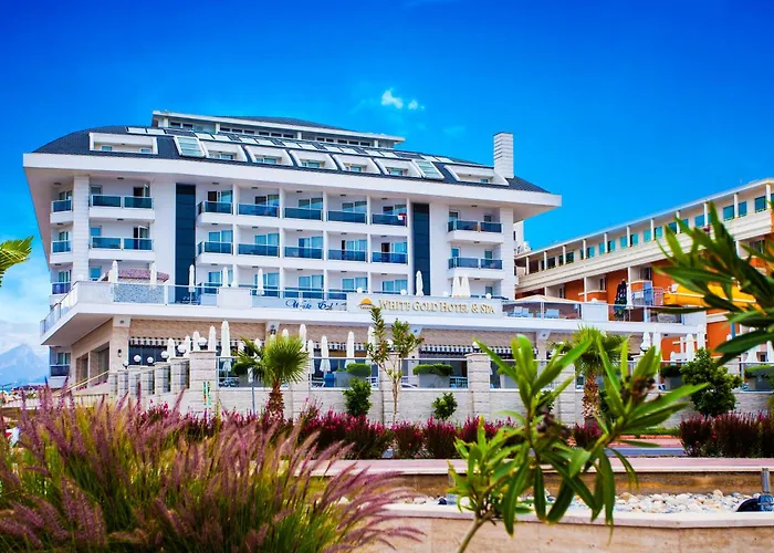 Strandhotel: White Gold Hotel & Spa